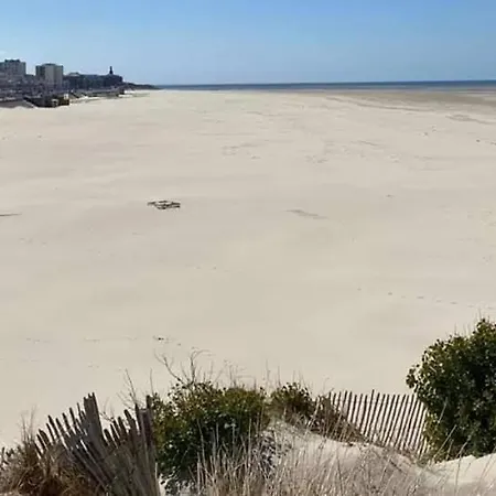 Proche Hopitaux Calve - Calot - Terrasse -100 M -grand Appartement-8 Pers