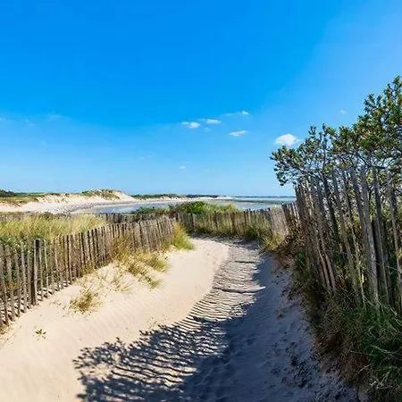 Proche Hopitaux Calve - Calot - Terrasse -100 M -grand Appartement-8 Pers